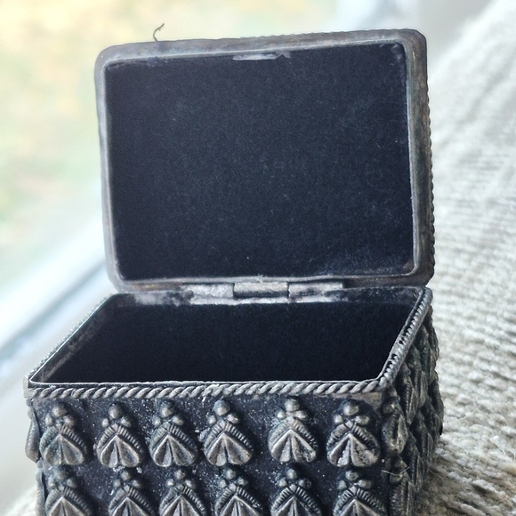 Decorative Black Trinket Box with Gem Accents - Picture 8 of 9
